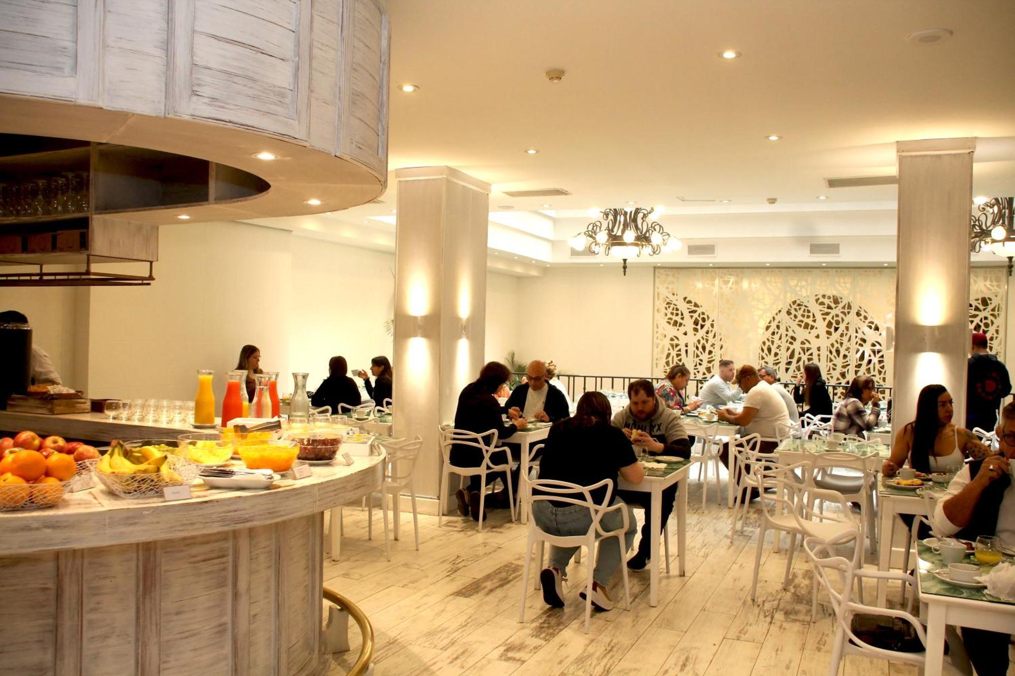 Gardi Hotel & Suites Buenos Aires Bagian luar foto